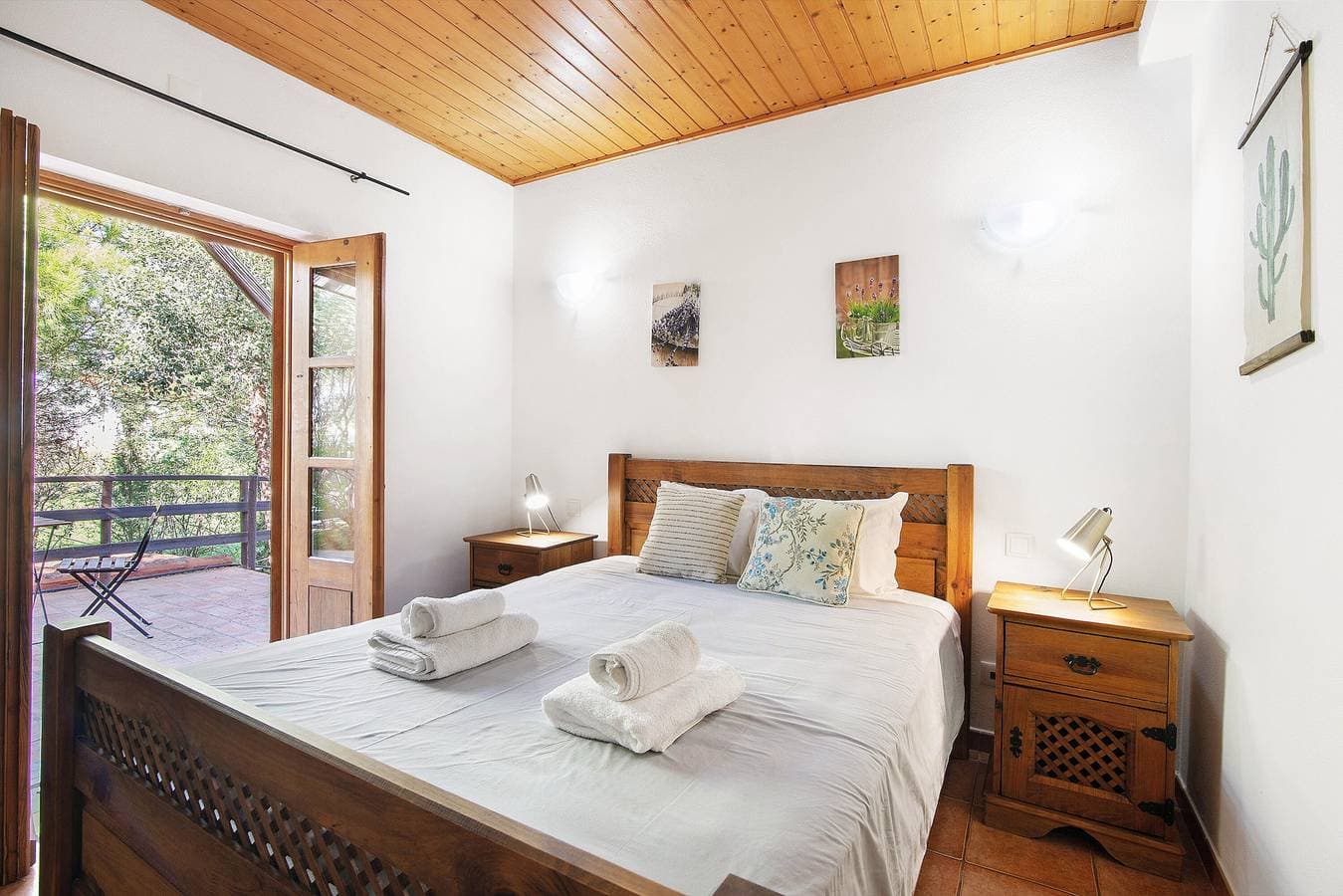 Foto 4 von 28: Landhaus Vale do Asno – Zimmer „Quarto 5“ mit Gemeinschaftspool, WLAN & Klimaanlage