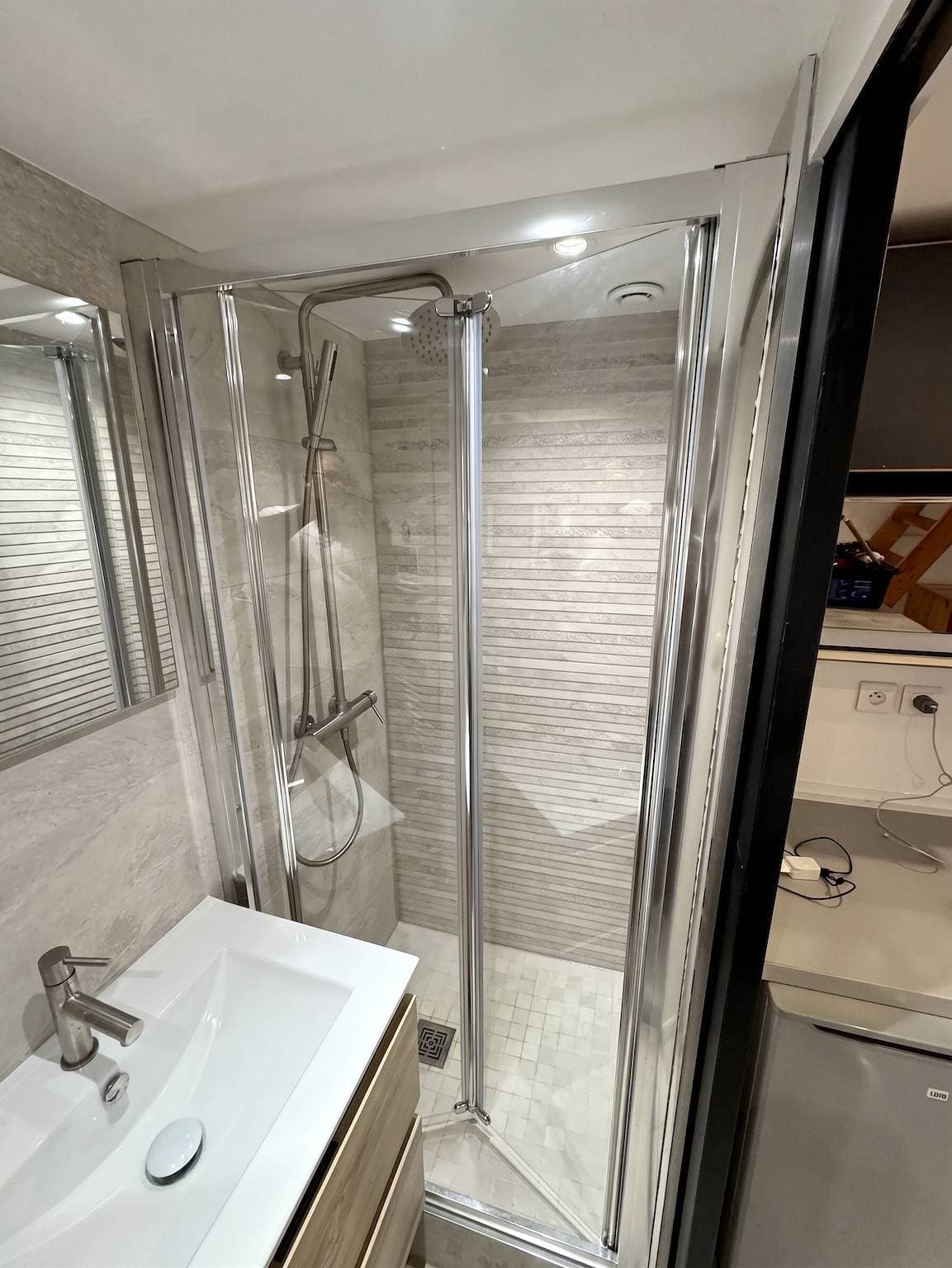 Foto 7 von 12: Modernes Studio in Fayence - 22 m² mit Aussicht