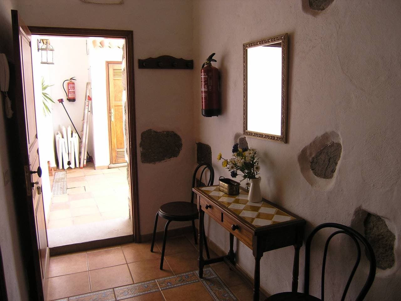 Foto 4 von 9: Vivienda tradicional Canaria Saulo 1