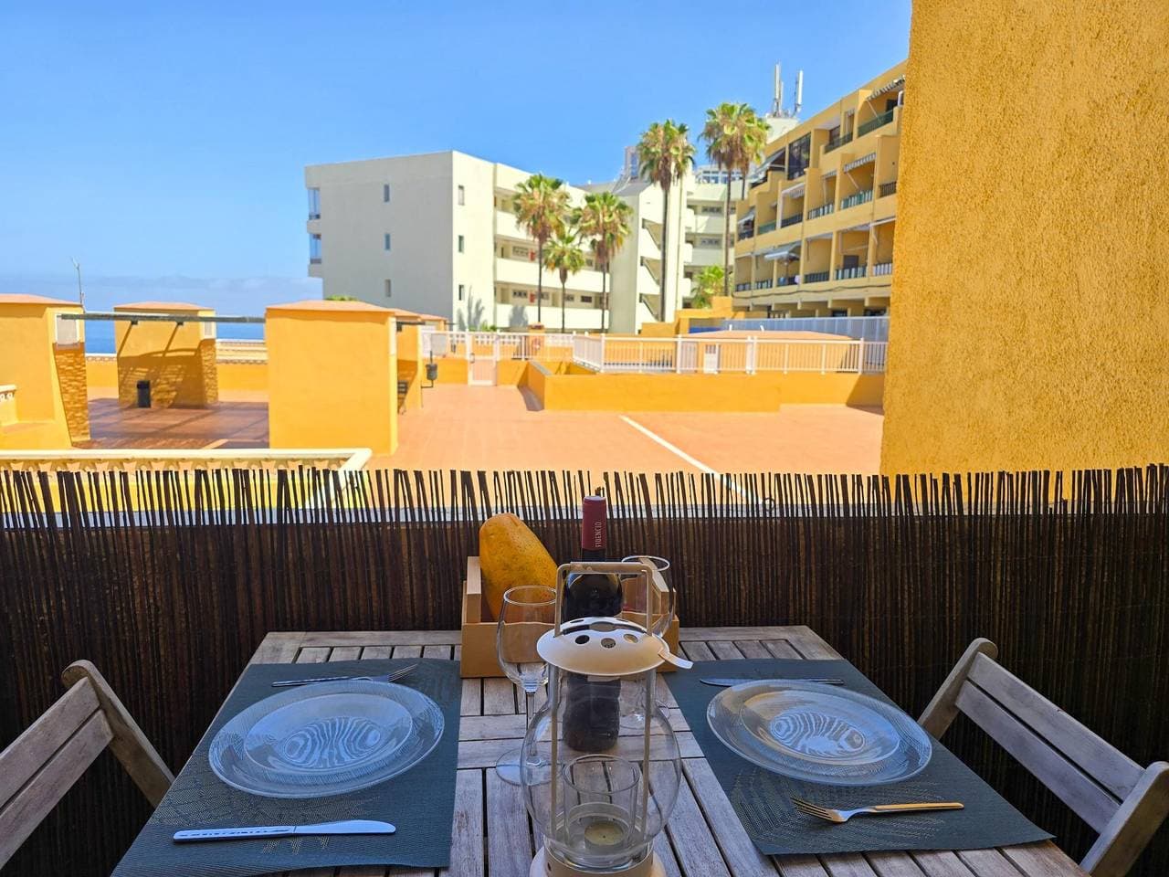 Foto 4 von 25: Komfort in Playa La Arena: Pool, Terrasse und privater Parkplatz