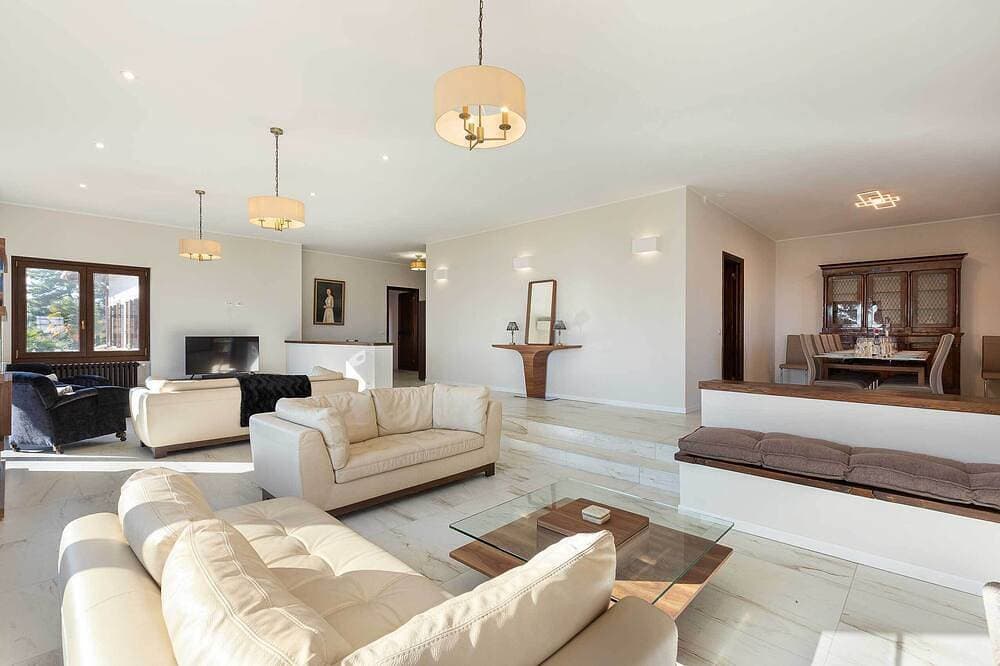 Foto 6 von 30: Einladende, attraktive Villa mit Pool und Blick auf den Lago! - Villa Mirella