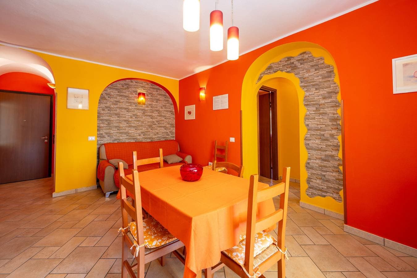 Foto 2 von 20: Ferienwohnung 'Arancio' – Komfort in La Maddalena für 5 Personen