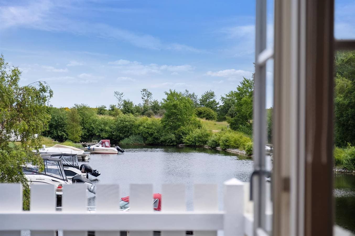 Foto 2 von 37: Pet friendly home in Ebeltoft with house sea view
