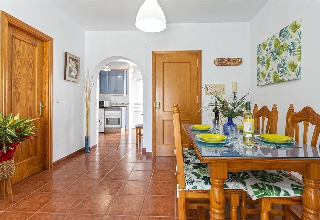 Foto 5 von 14: Ferienwohnung 'El Rincon de Lola in Nerja' mit Terrasse und WLAN