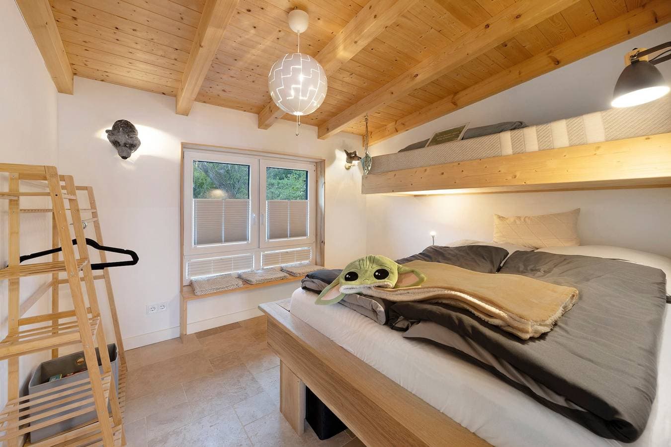Foto 13 von 35: Ferienhaus 'Mit Panoramablick' mit Bergblick, Gemeinschaftsterrasse und Wi-Fi