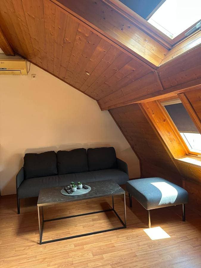 Foto 5 von 10: One-Bedroom Apartment