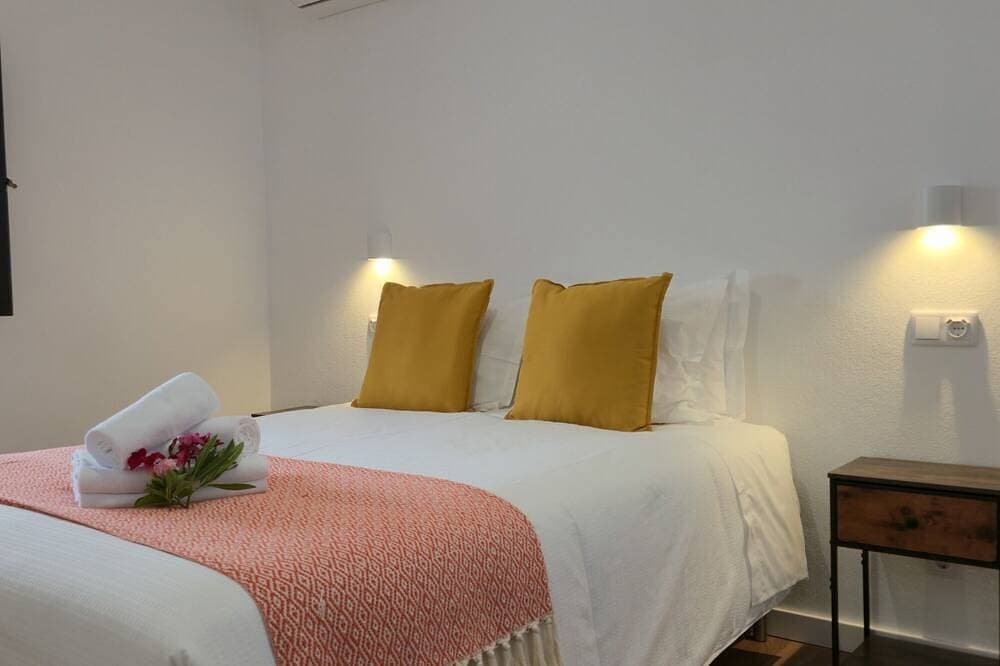 Foto 4 von 30: Apartment-Eigenes Badezimmer-Stadtblick