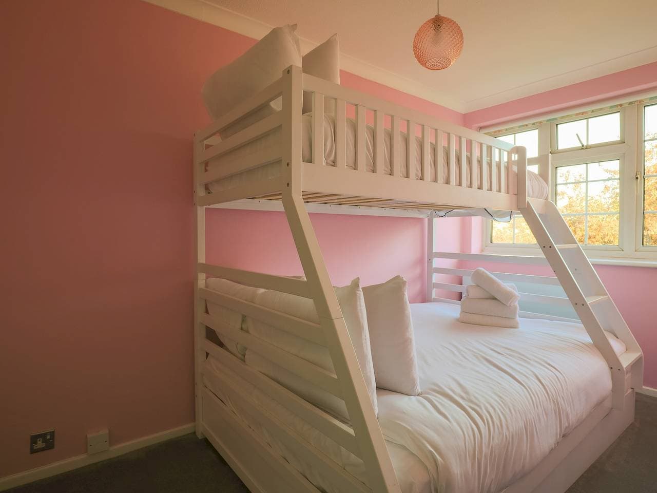 Foto 6 von 30: Cosy and Homely Apartment in Central Windsor - Pass the Keys