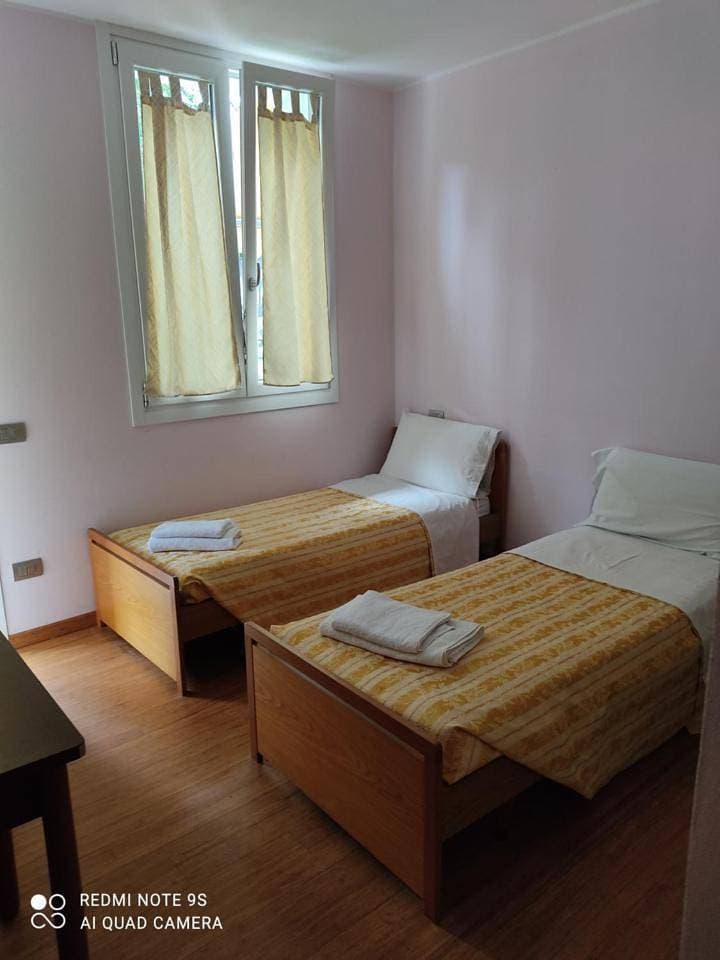 Foto 8 von 9: Budget Double or Twin Room