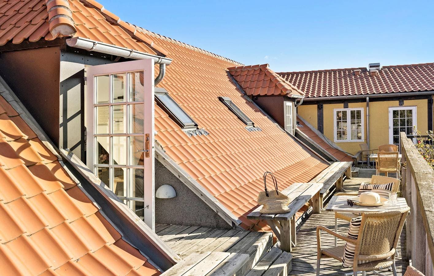 Foto 3 von 19: Ferienwohnung für 3 Personen mit Pool