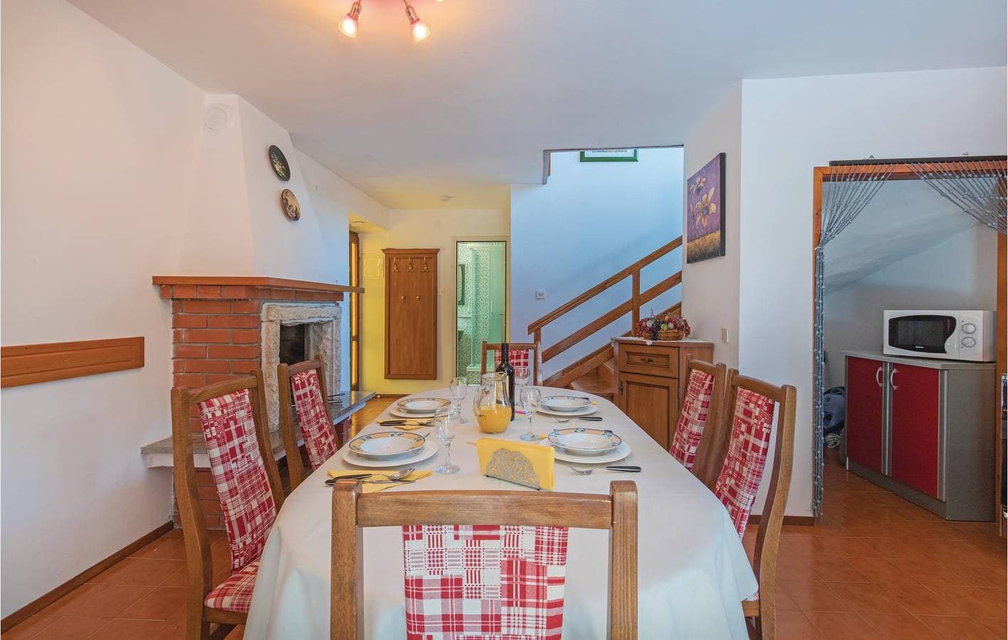 Foto 10 von 36: Gemütliche 2-Zimmer-Wohnung mit Pool und Terrasse, 800 m vom Strand Pomer entfernt