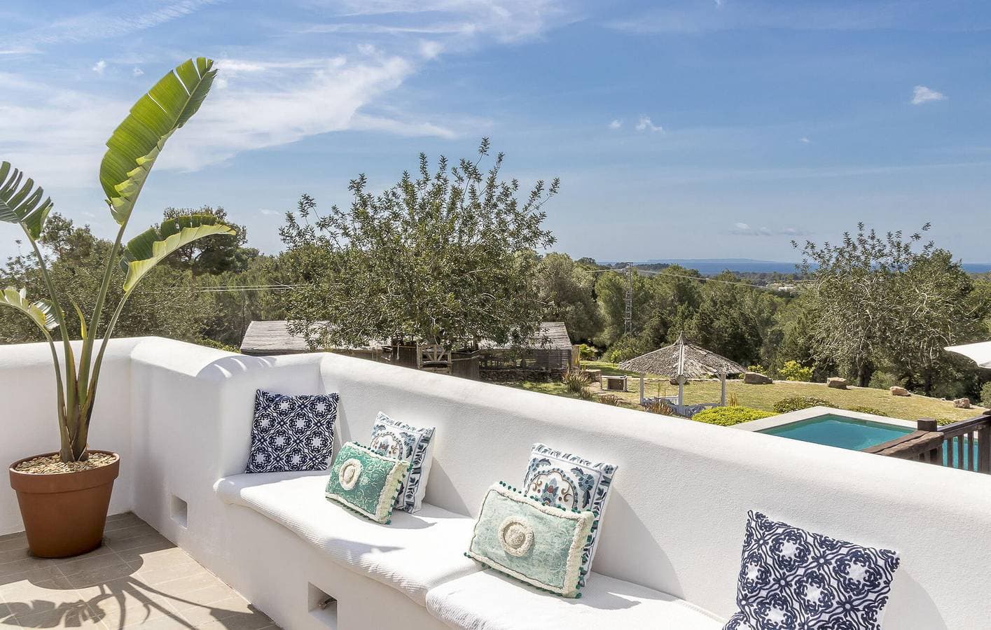 Foto 10 von 27: Paradies mit Meerblick und Pool: Cala Llenya 2km