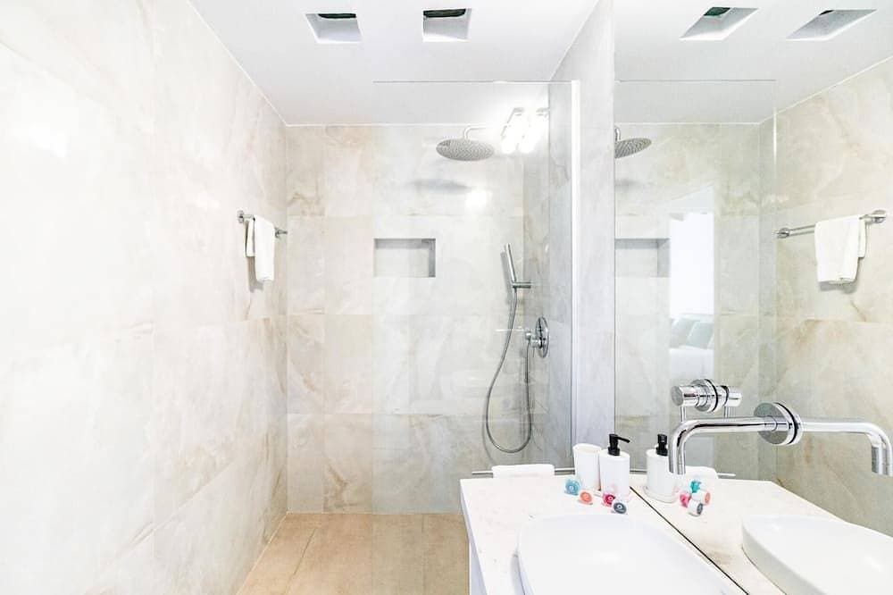 Foto 10 von 30: One Maisonette by Ezoria Villas