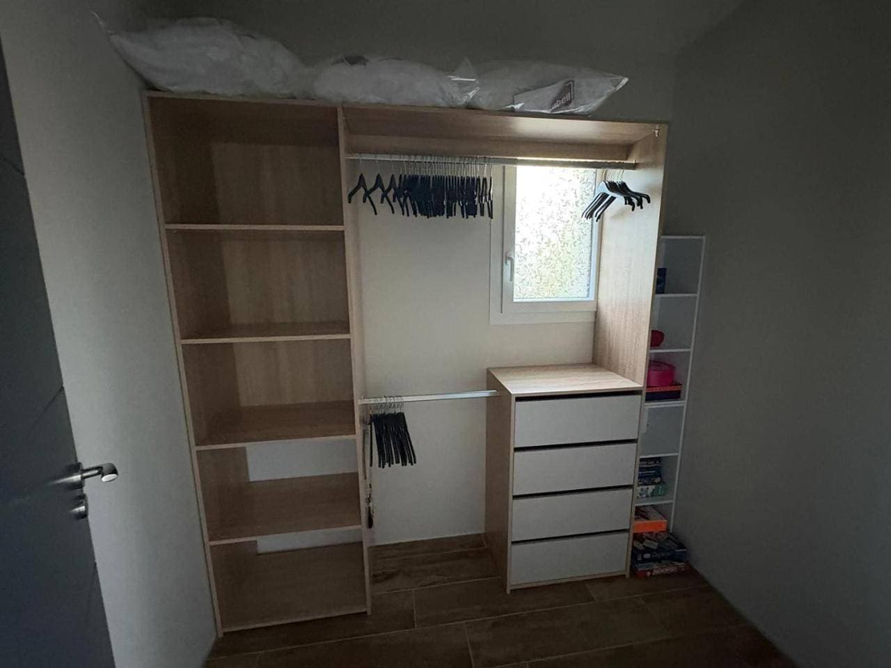 Foto 10 von 66: Three-Bedroom House