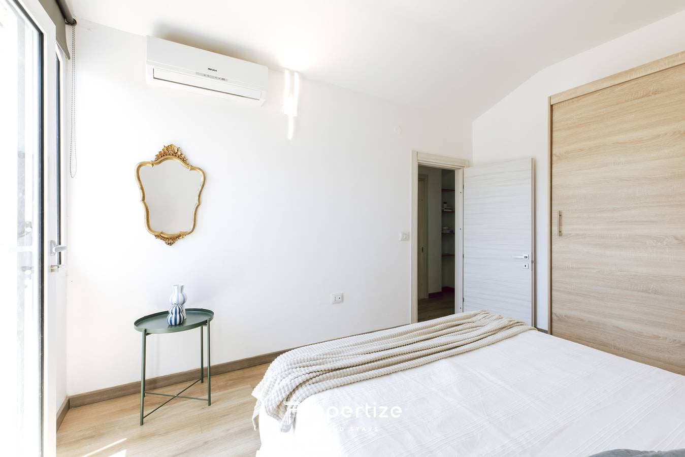 Foto 4 von 47: Mansarda con vista a Cagliari by Propertize