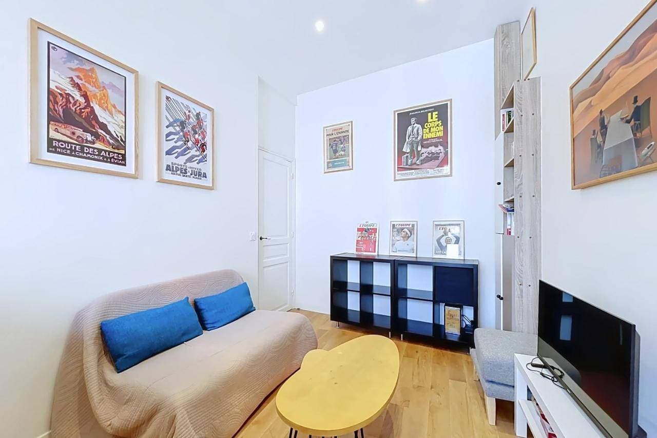 Elegant studio near the Champs-Élysées 1