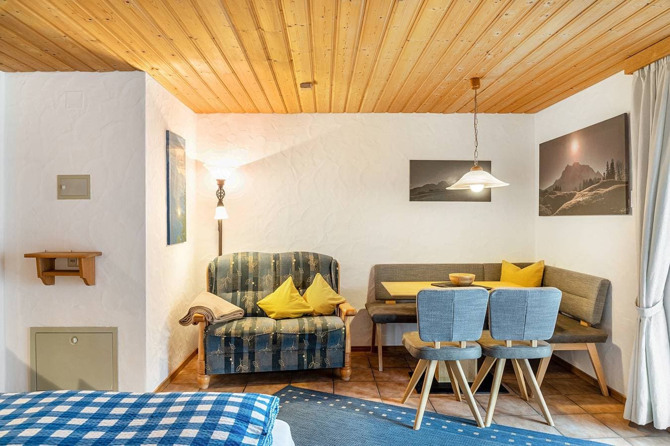 Foto 9 von 27: Studio 'Burgberg' mit Bergblick, Balkon und Wi-Fi