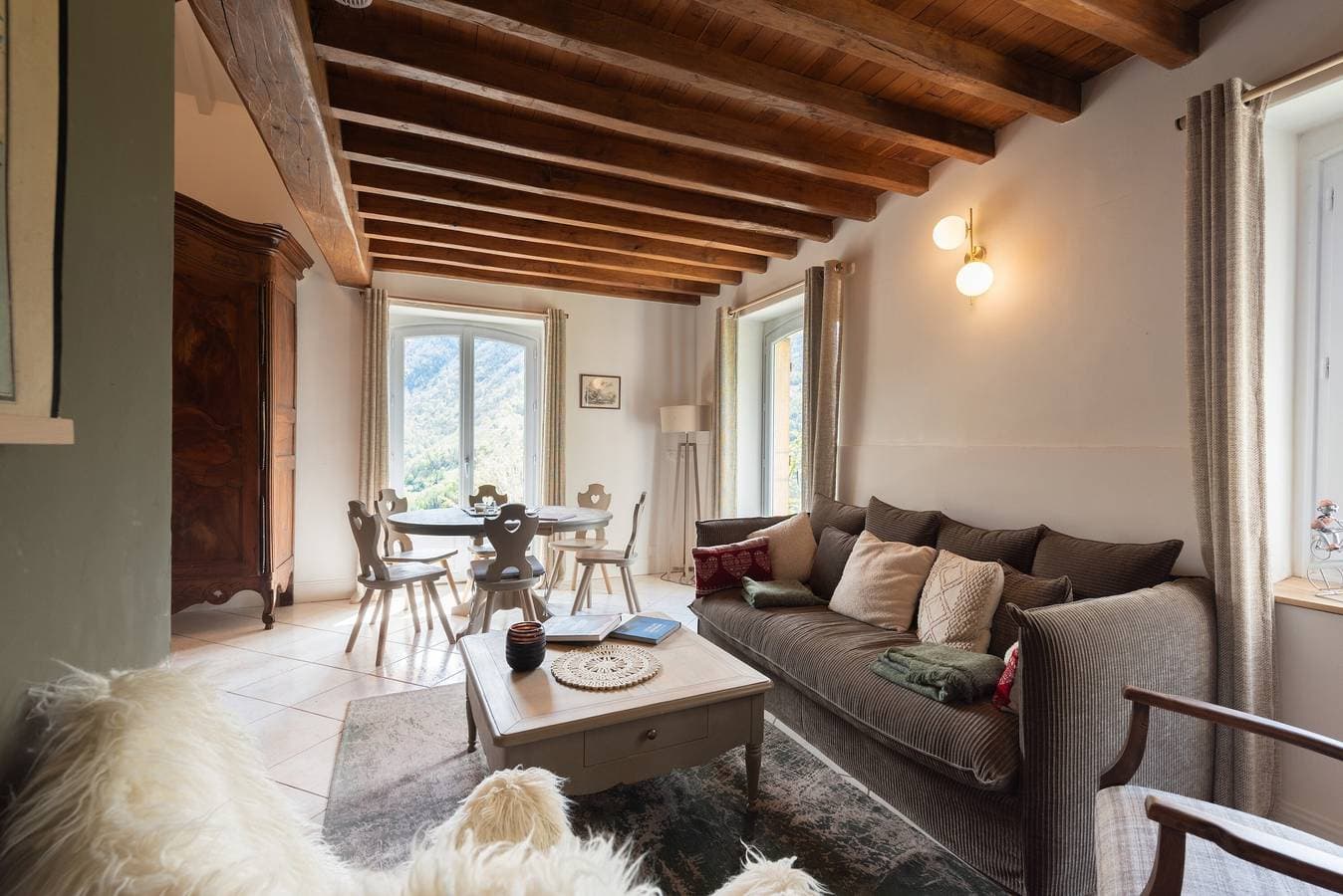 Foto 5 von 27: Ferienhaus 'Ty Sioul - Bergblick' mit Bergpanorama, privater Terrasse und WLAN