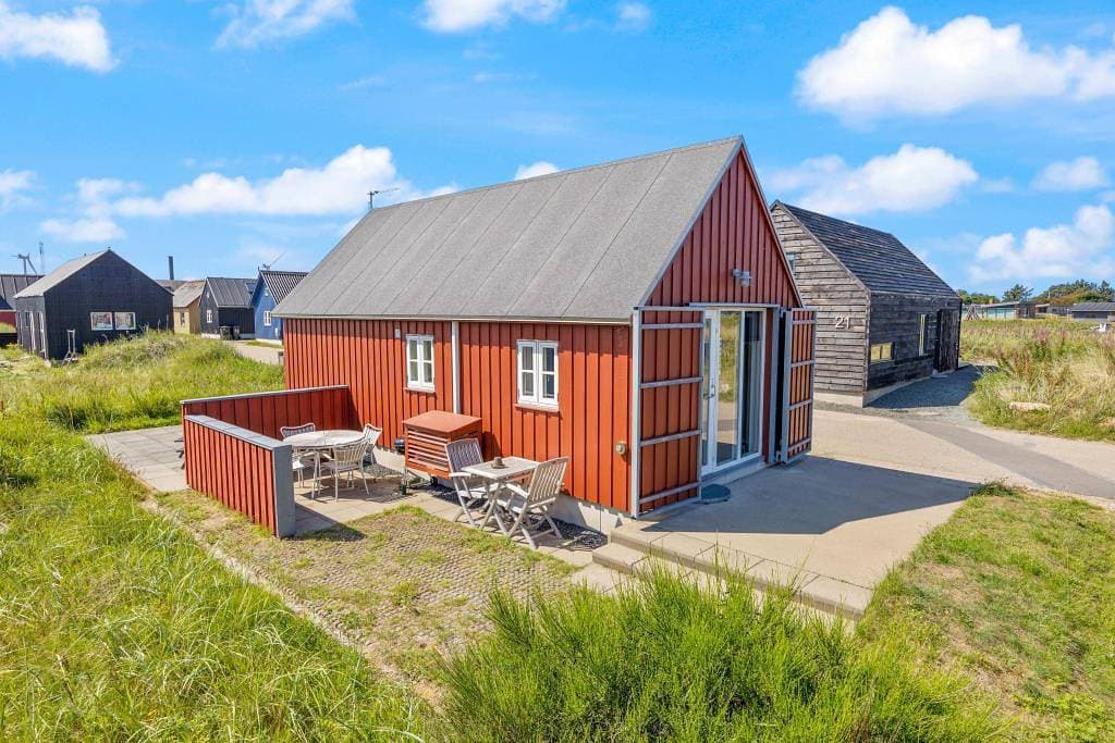 2-Personen-Ferienhaus in schöner Natur, direkt am Fjord  1