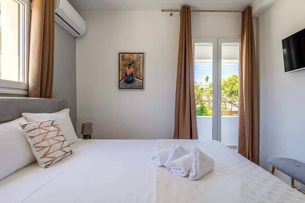 Foto 4 von 30: Steliana's House -Ground Floor Apartment with Private Pool