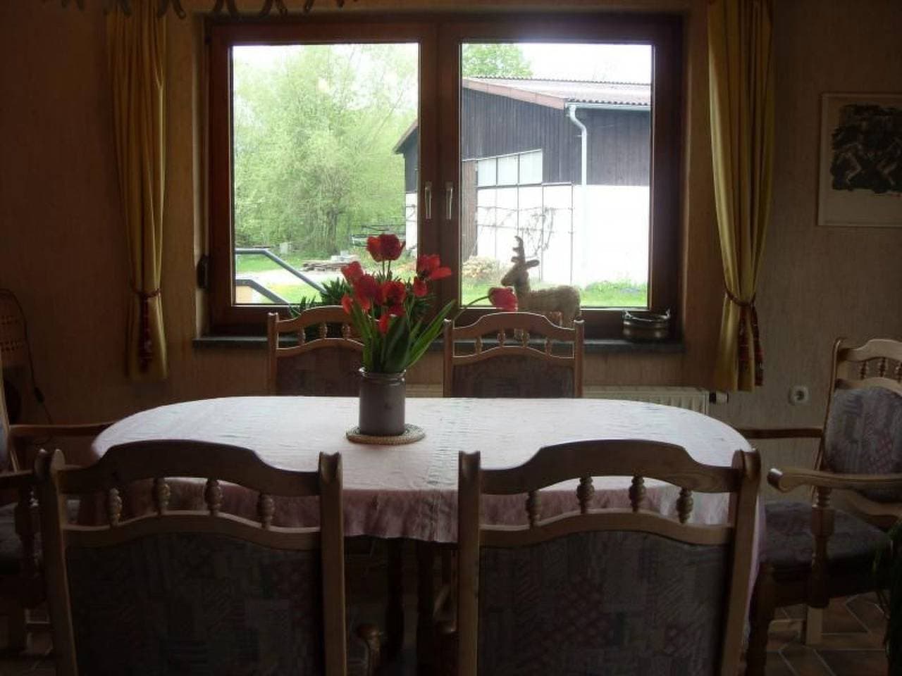 Foto 13 von 13: Mit Terrasse und Parkplatz