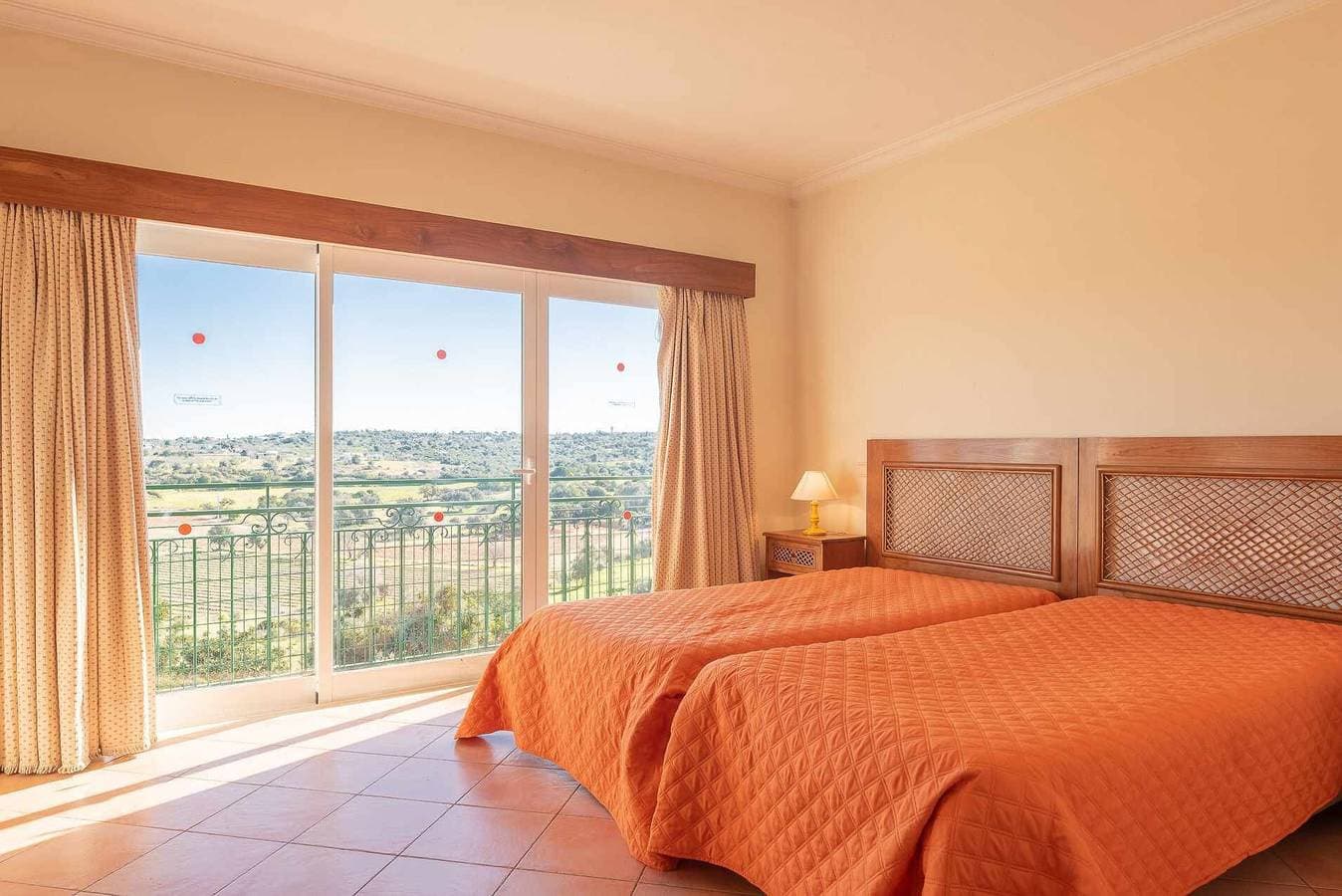 Foto 12 von 29: Villa 'Água' mit Bergblick, WLAN und Klimaanlage