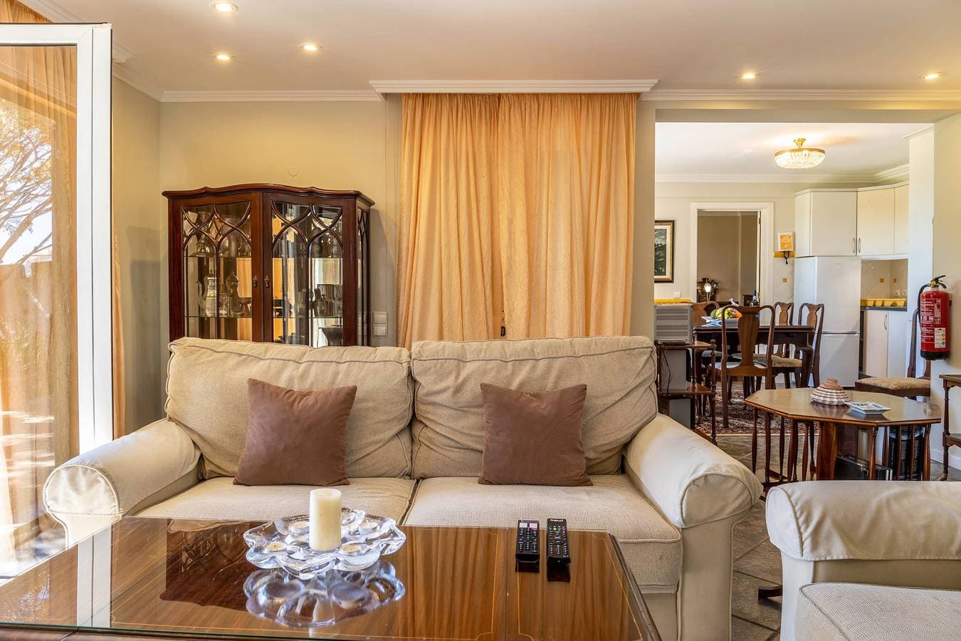 Foto 9 von 28: Ferienwohnung "Villa Echium T1" mit einem Schlafzimmer und Gemeinschaftsgarten