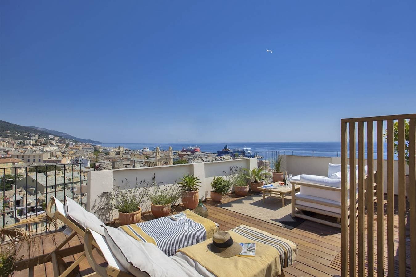 Foto 6 von 45: Appartement de standing avec rooftop de 35m2