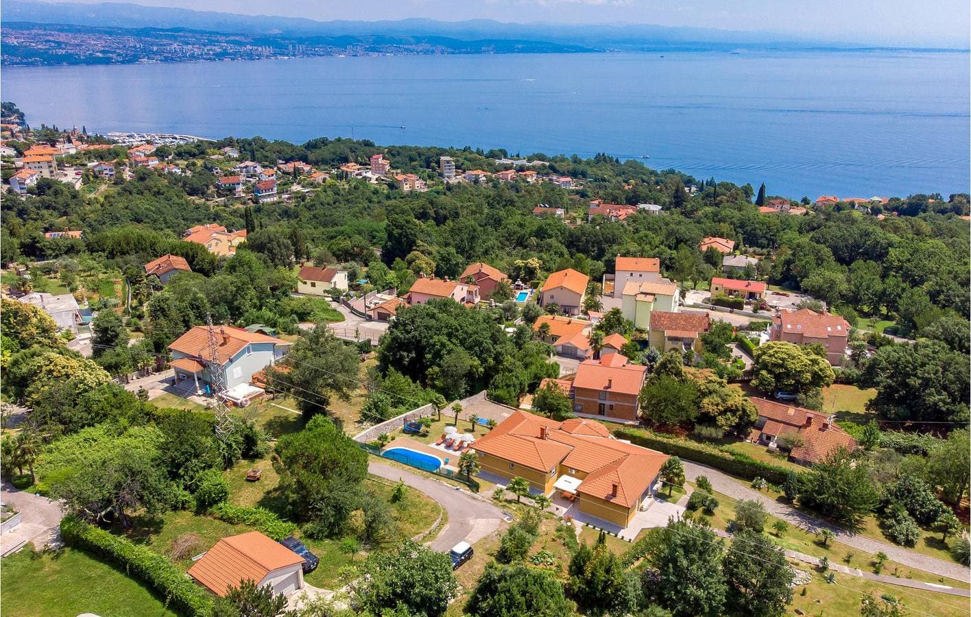 Foto 5 von 48: Urlaub am Meer: 2 km vom Strand entfernt, mit Pool, Terrasse und WLAN