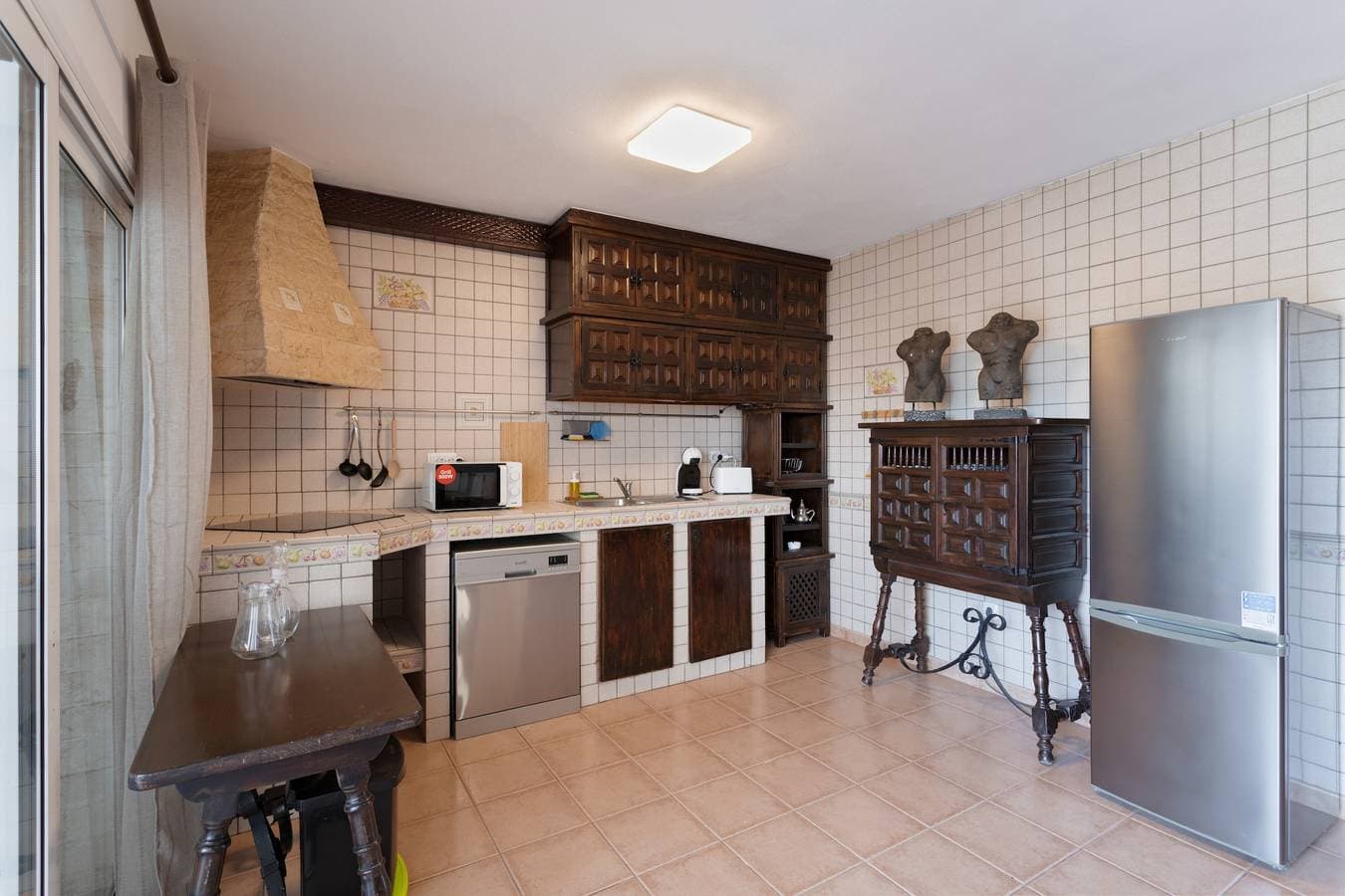 Foto 10 von 27: Ferienhaus 'Apartamento Fani N1' mit privater Terrasse, WLAN und Klimaanlage