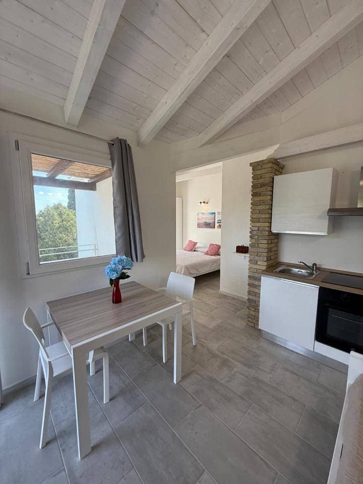 Foto 12 von 24: Apartment with terrace and sea view