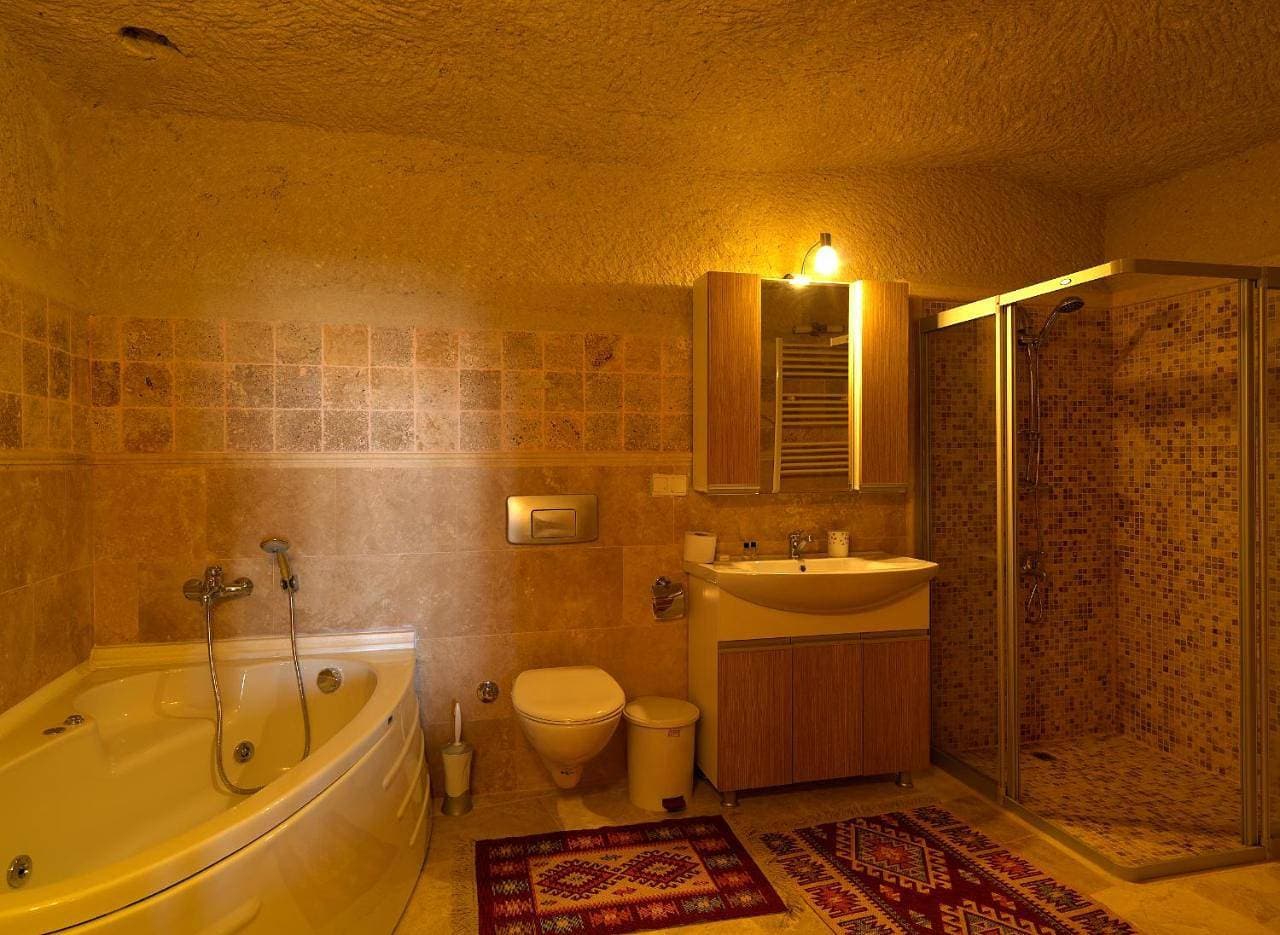 Foto 12 von 15: Executive Cave Suite