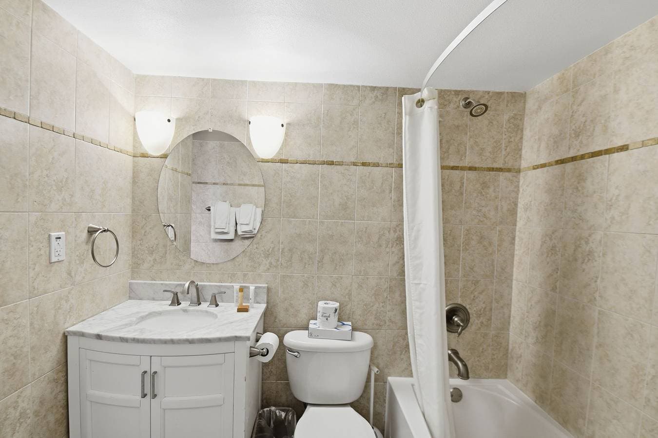 Foto 8 von 18: Ferienwohnung für 4 Personen mit Meerblick