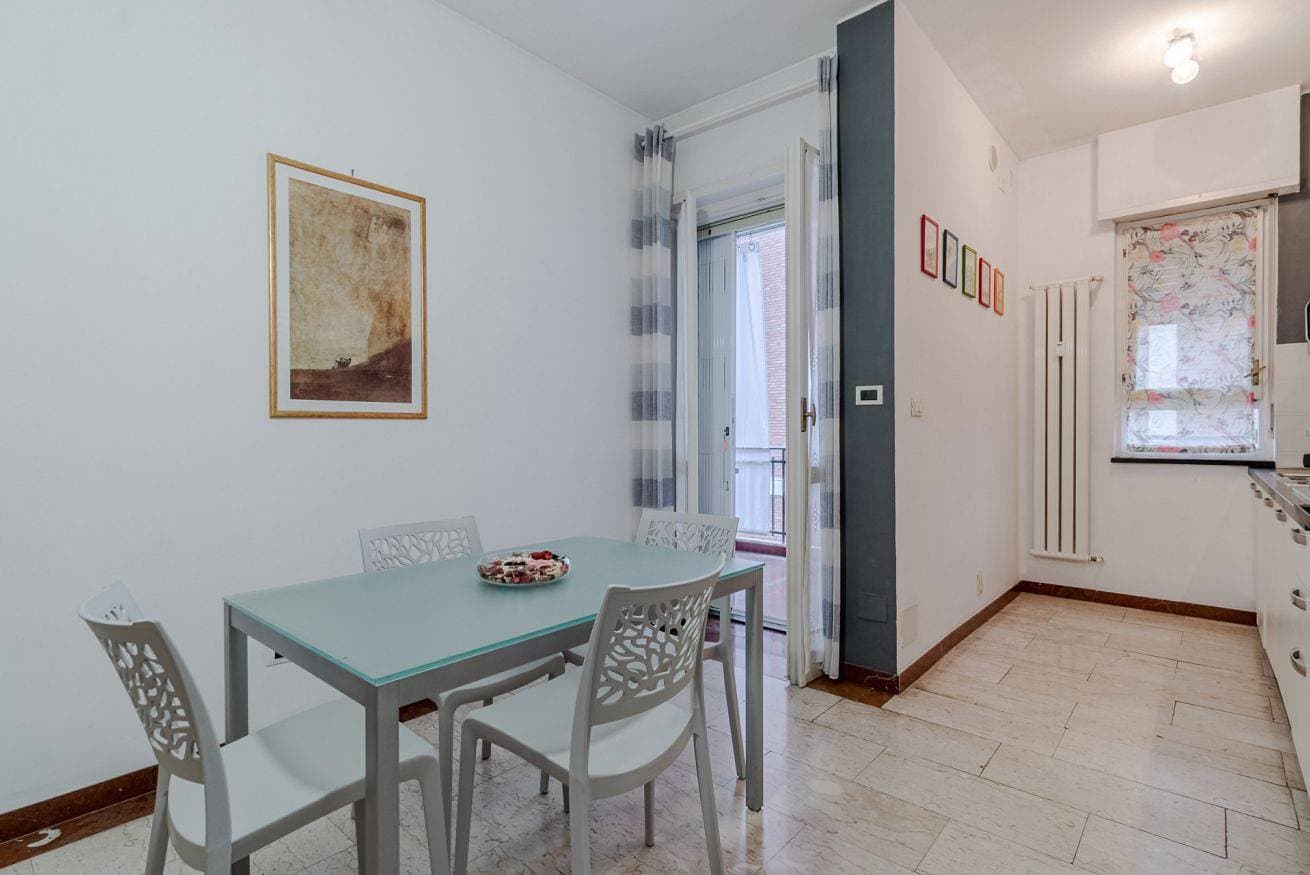 Foto 12 von 44: Ferienwohnung für 3 Personen mit Balkon/Terrasse
