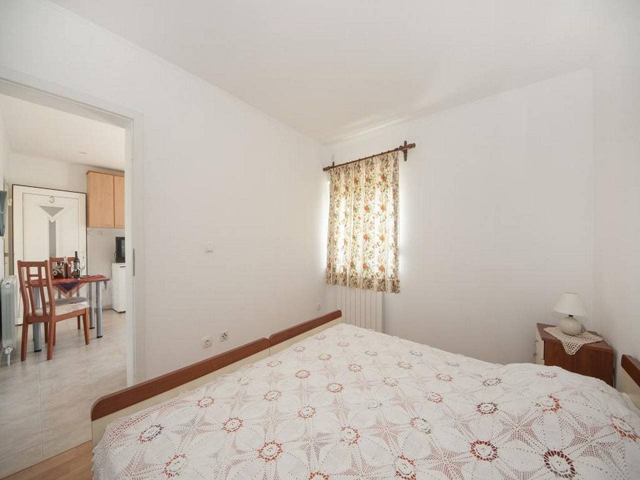 Foto 3 von 25: Bertie's Lodge - Comfort One Bedroom Apartment with Balcony and Sea View(A3)