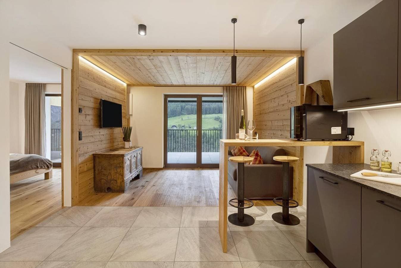 Foto 7 von 19: Ferienwohnung "Archehof Hochzirm Lodge Anna" mit Bergblick & Sauna