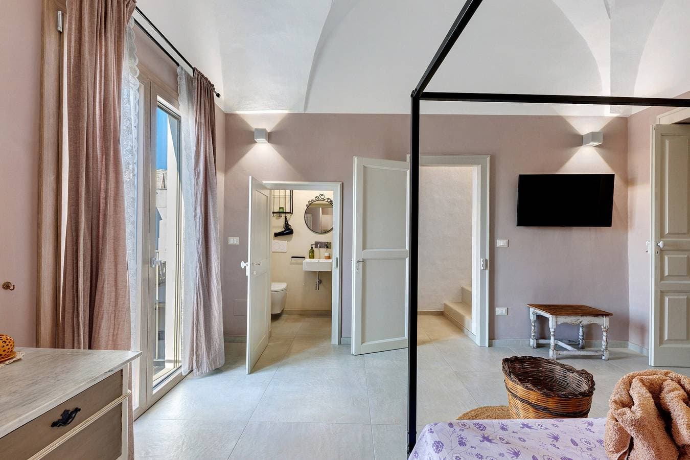 Foto 8 von 25: Apartment 'Relais Filomarino Vacanze' mit privatem Pool, WLAN und Klimaanlage