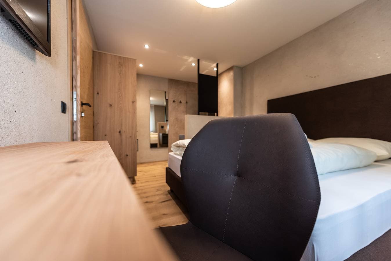 Foto 4 von 30: Ferienwohnung "Bergfrieden 2 A" mit Bergblick, Pool, WLAN, Terrasse & Garten