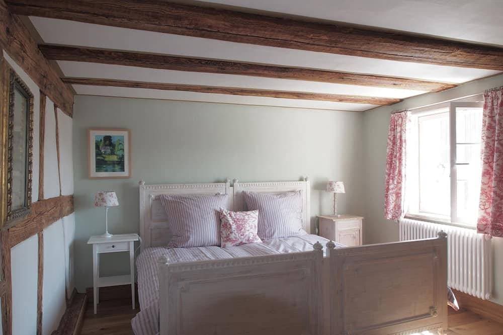 Foto 2 von 30: Ferienwohnung Hochparterre mit Seeblick 200m zum See