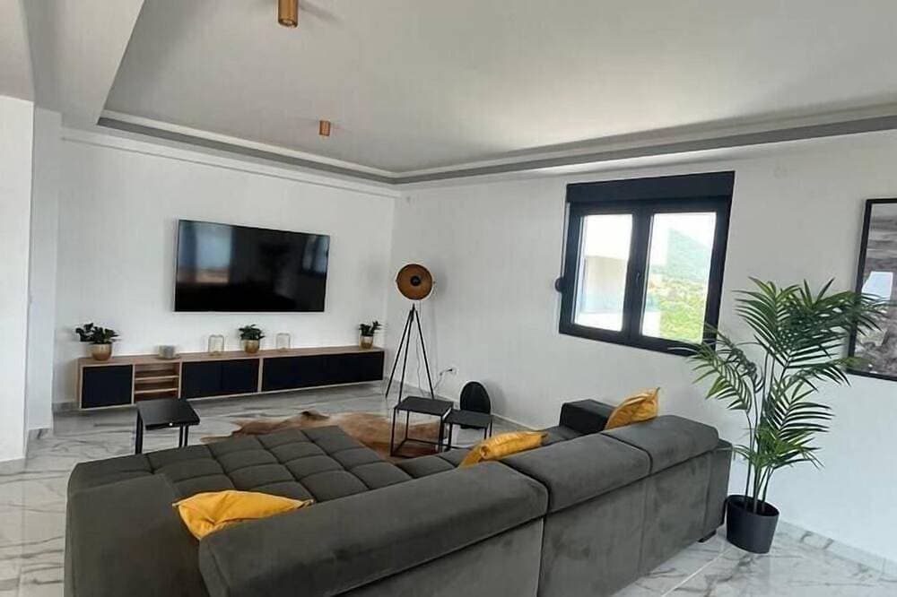 Foto 9 von 30: Penthouse Apartment mit Meerblick und Pool Area