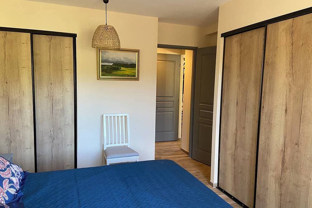 Foto 3 von 17: Landhaus für 8 Personen mit Spa-Poolhaus, umgeben von Olivenbäumen