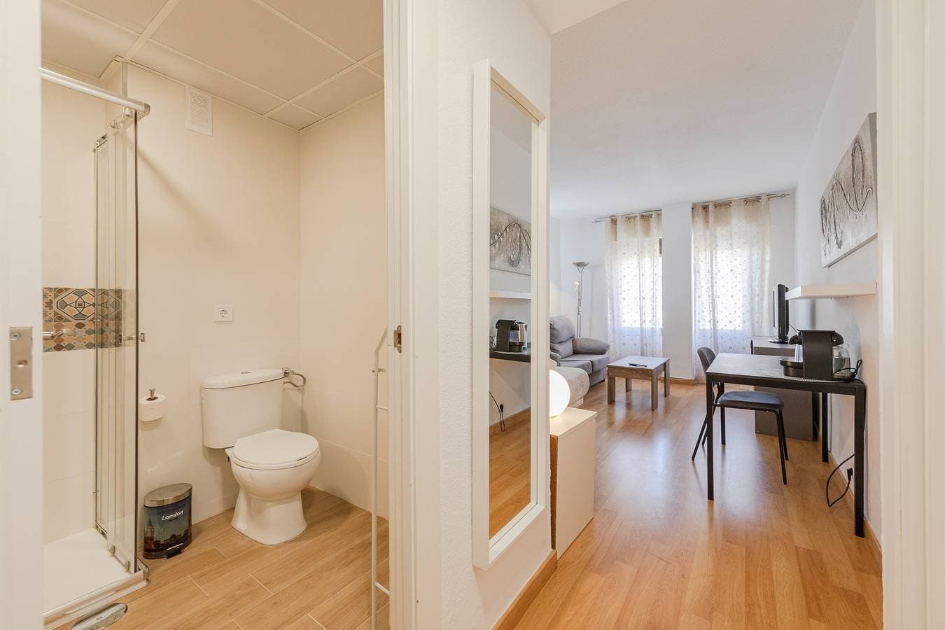 Foto 6 von 15: Ferienwohnung 'Chick' mit Wi-Fi und Klimaanlage