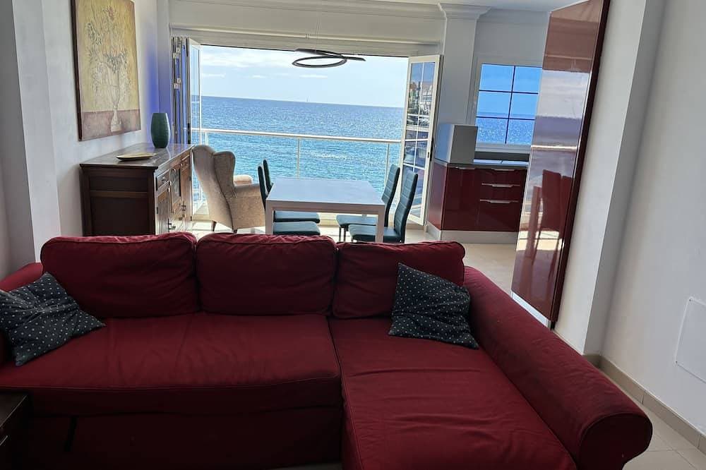Foto 7 von 21: Apartamento Primera Línea mar 2 Dormitorios en Arinaga Pueblo Pesquero Tranquilo