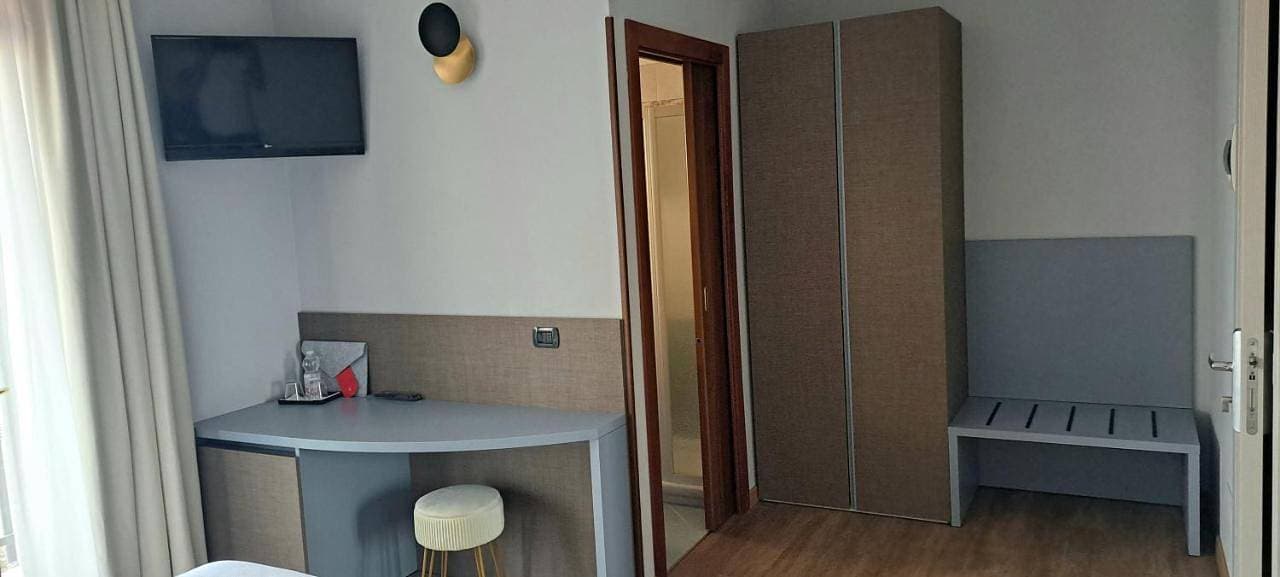 Foto 9 von 12: Double Room with Balcony