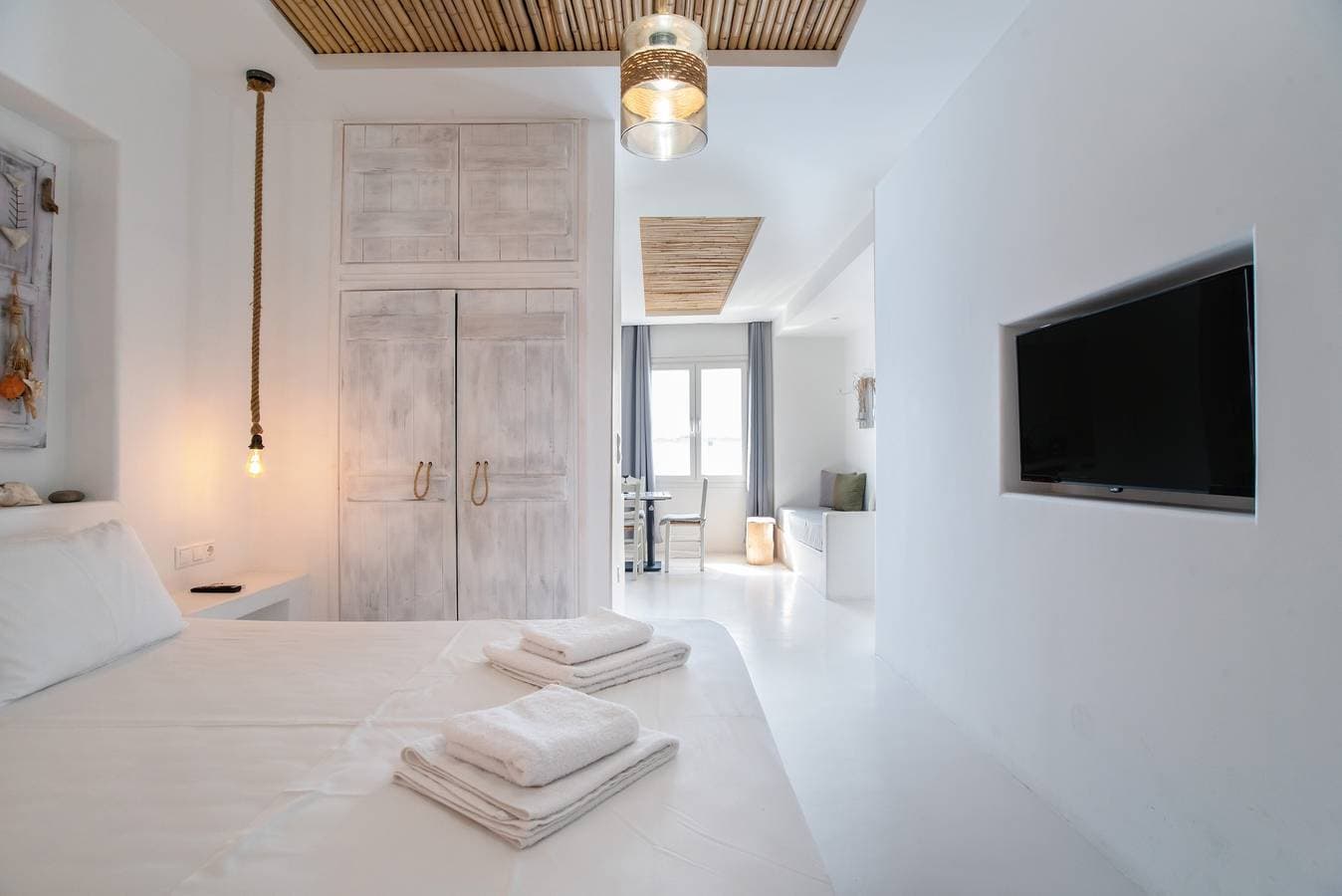 Foto 12 von 18: Einzimmerapartment 'Helmos Premium' mit WLAN und Klimaanlage