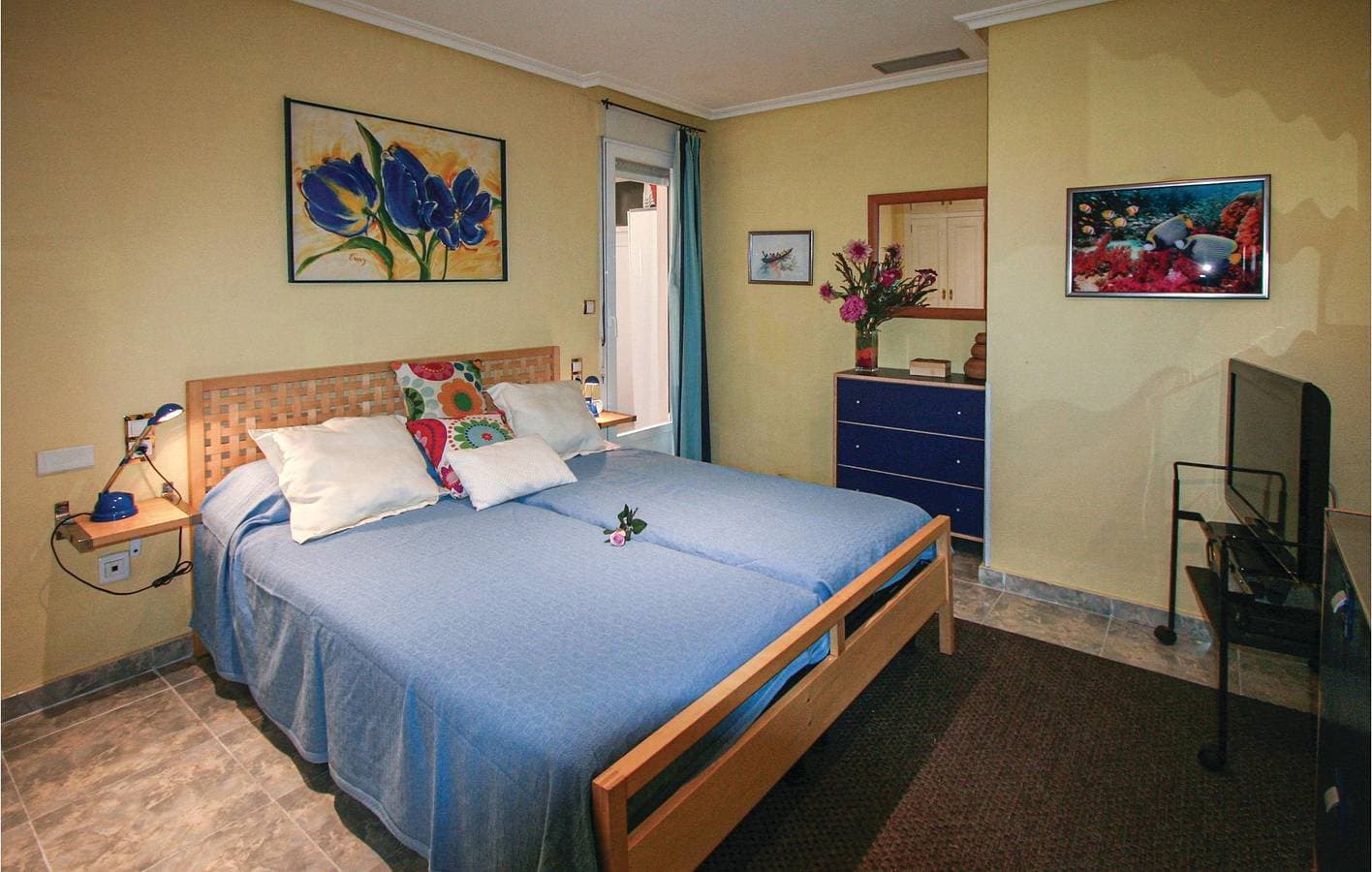 Foto 4 von 17: Appartement am Meer mit Terrasse und AC, 1,5 km zum Strand