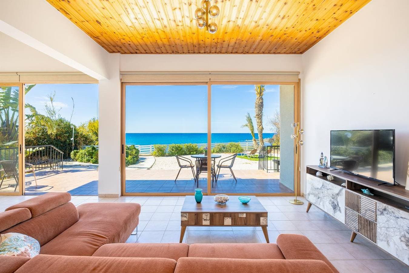 Foto 4 von 22: Villa für 4 Personen mit Garten