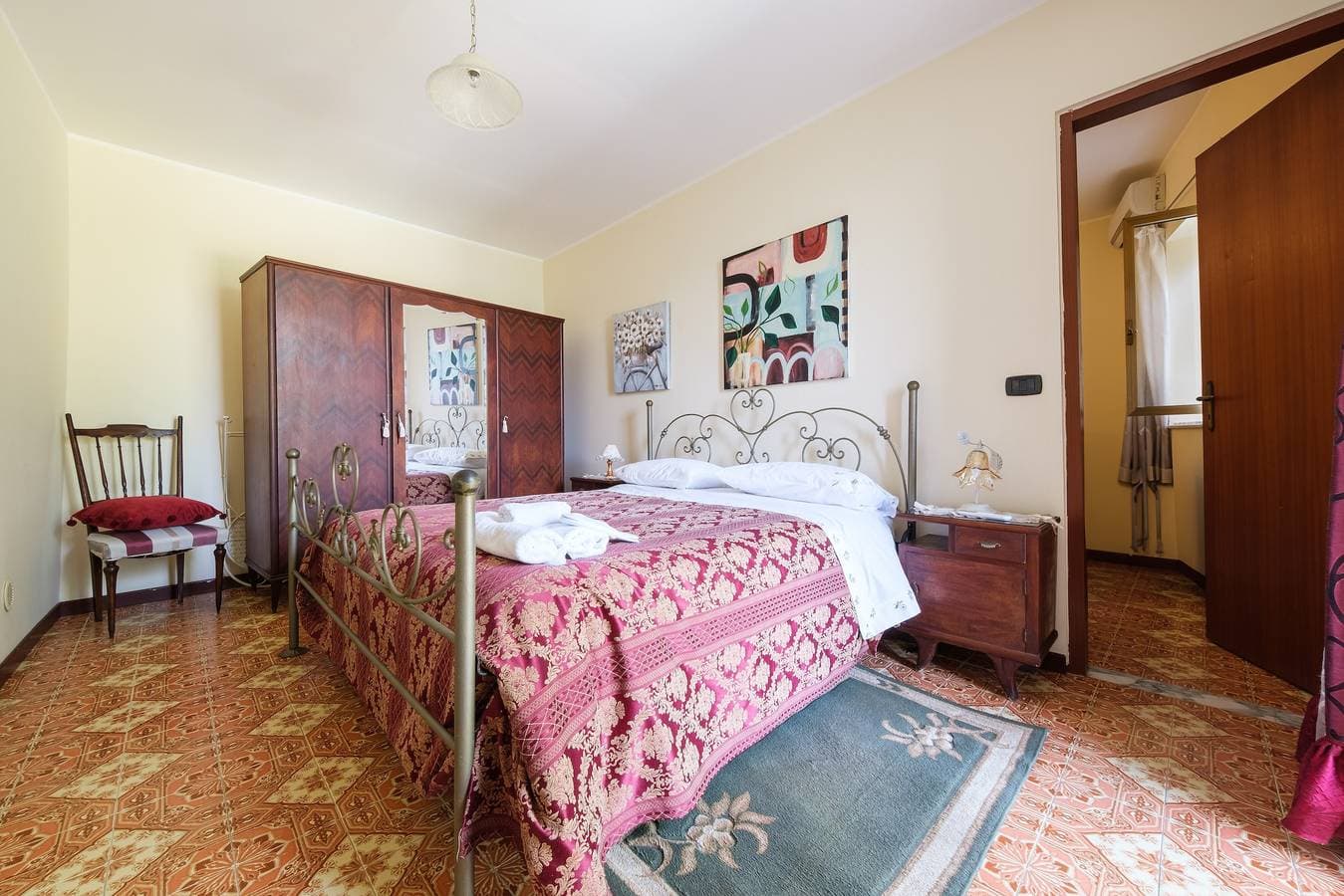 Foto 3 von 22: Ferienhaus 'Tommaso E Martina' mit Bergblick, Wi-Fi und Klimaanlage