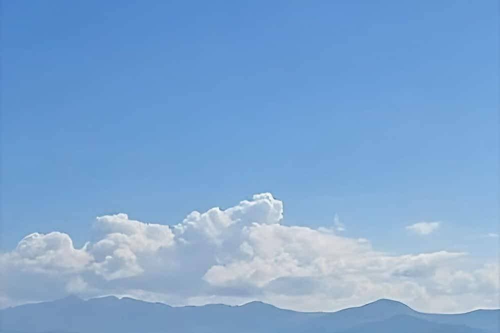 Foto 5 von 6: Beautiful sea view apartment, hyper center Ajaccio