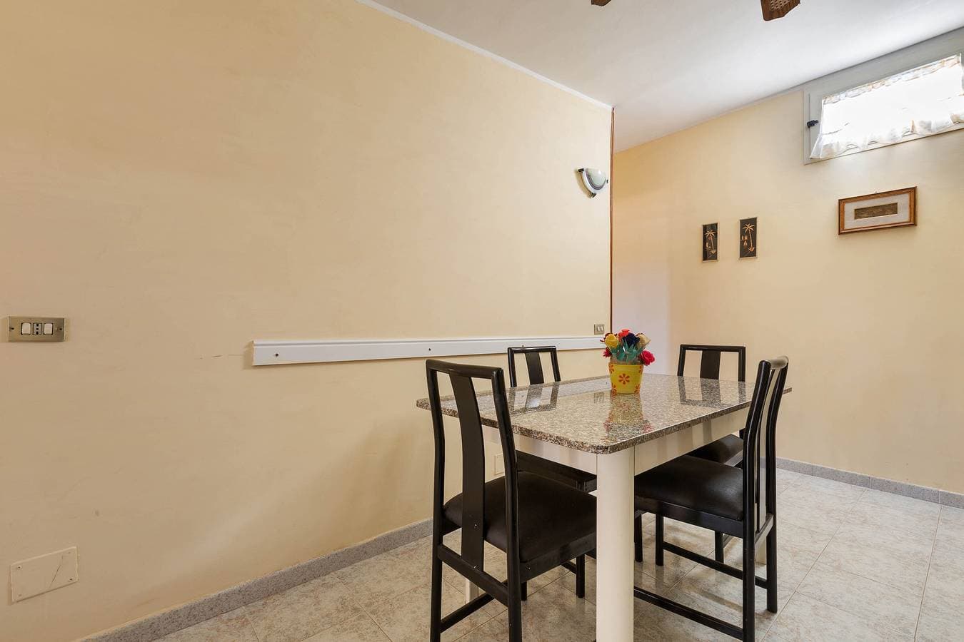 Foto 13 von 23: Ferienwohnung für 4 Personen mit Garten